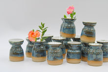 Ladda upp bild till gallerivisning, Grönish