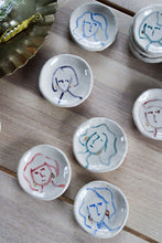 Ladda upp bild till gallerivisning, Johanna