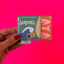 Load image into Gallery viewer, Korthållare Sardiner