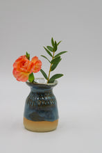 Ladda upp bild till gallerivisning, Grönish