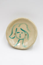 Ladda upp bild till gallerivisning, Emilia