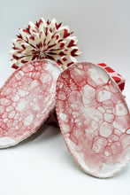 Ladda upp bild till gallerivisning, Bricka Röd