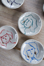 Ladda upp bild till gallerivisning, Klara