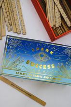 Ladda upp bild till gallerivisning, Success